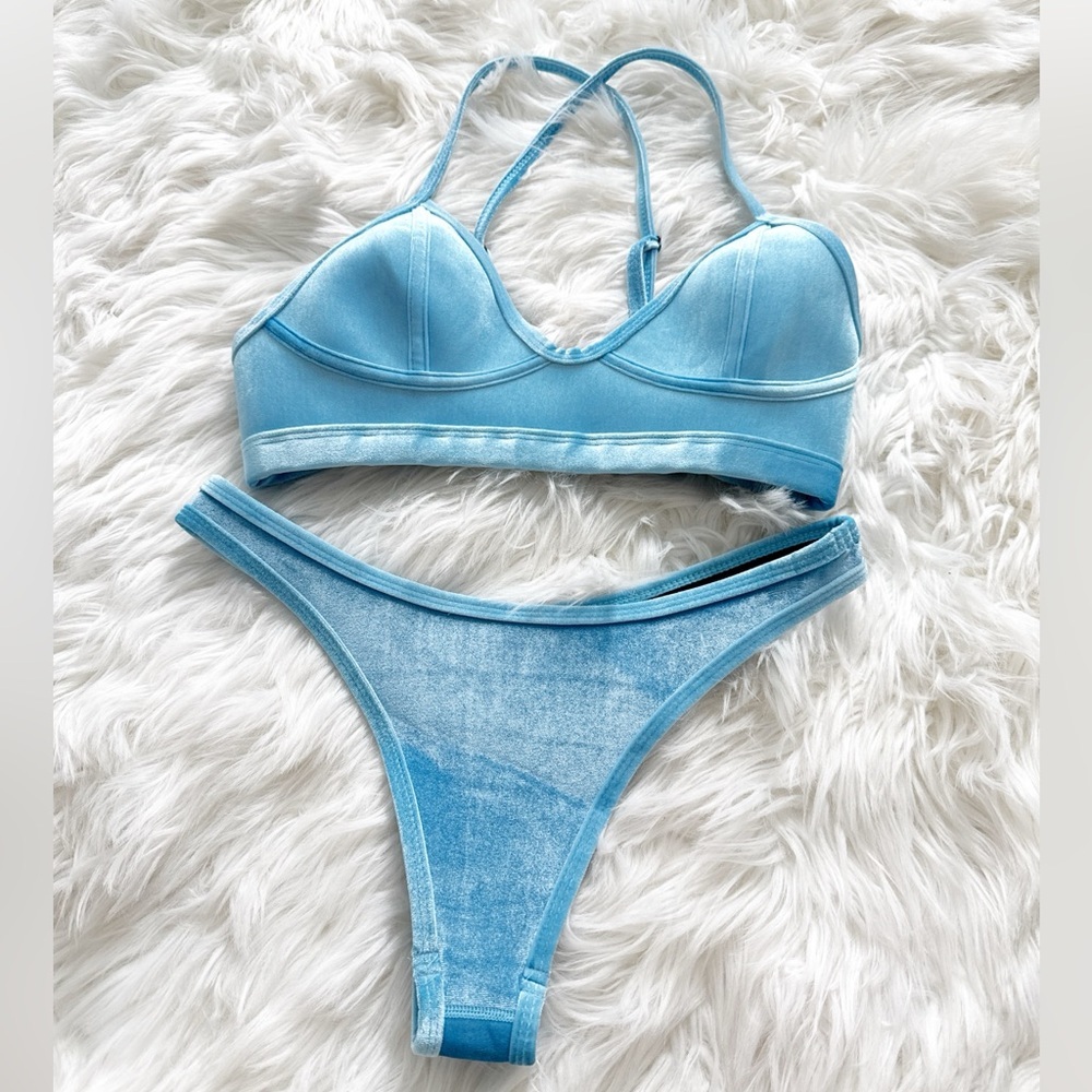 Hoaka Blue Bikini Set